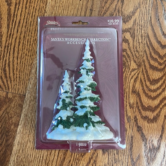 Santa’s workbench trees - Picture 3 of 3